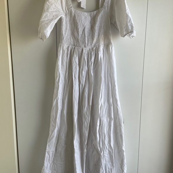 Puff Sleeve Shirred Maxi Dress - Picture 4 of 8